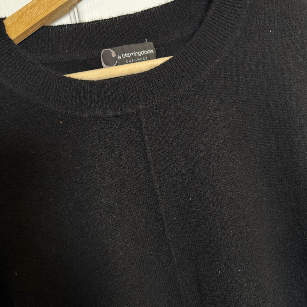 Bloomingdale’s Cashmere XS Black Crewneck 100% 2-Ply Sweater Classic - Picture 3 of 9